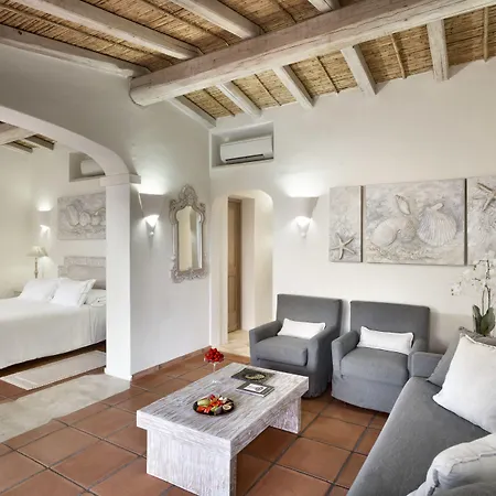 Li Finistreddi Hotel