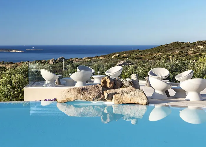 Li Finistreddi Hotel