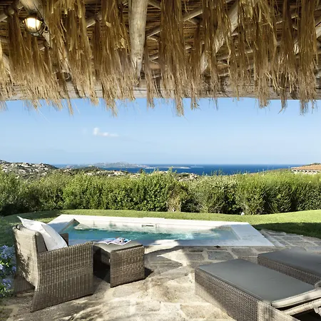 Li Finistreddi מלון