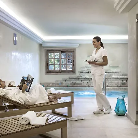 Li Finistreddi קניגיונה