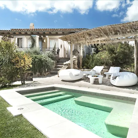 Li Finistreddi 5* קניגיונה