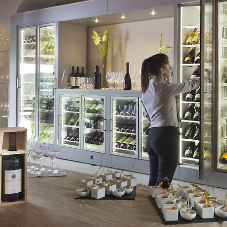 מלון Li Finistreddi קניגיונה