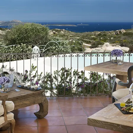 Li Finistreddi Hotel Cannigione