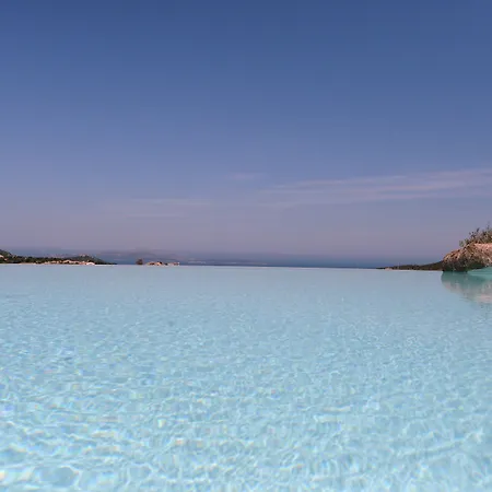 Li Finistreddi Hotel