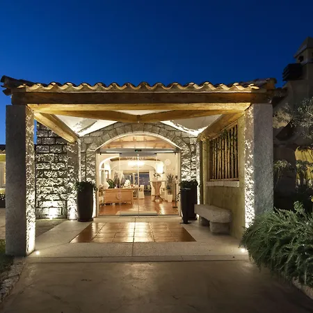 מלון Li Finistreddi קניגיונה